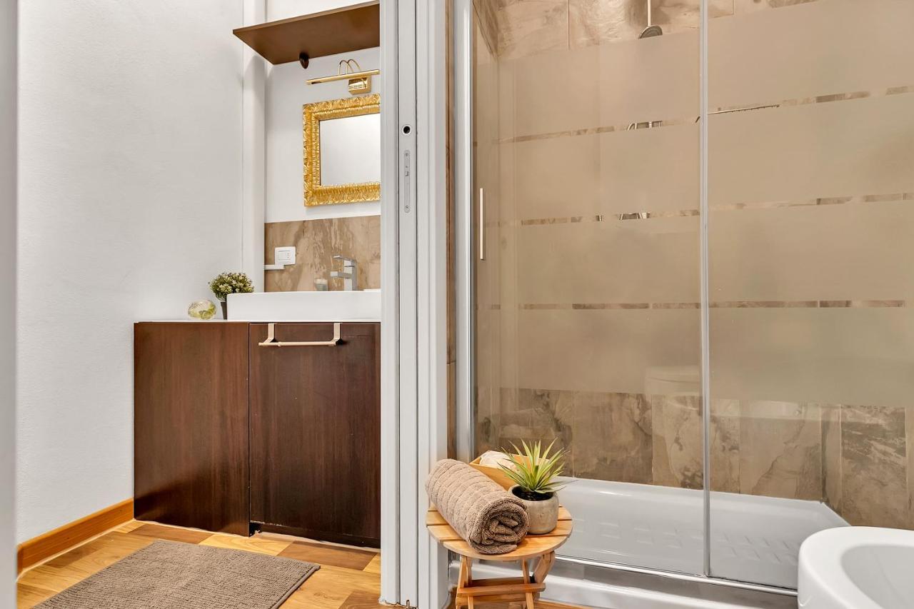 Appartamento Porta Venezia - Affitti Brevi Italia Milano Ngoại thất bức ảnh